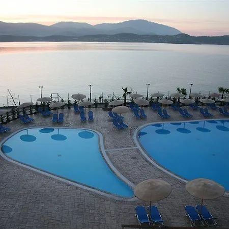 Kefalonia Garden Village 4*